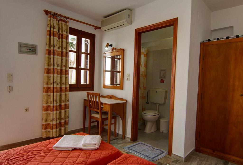 איוס חורה Hotel Lofos - The Hill מראה חיצוני תמונה