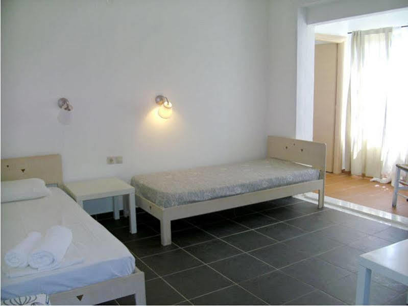 איוס חורה Hotel Lofos - The Hill מראה חיצוני תמונה